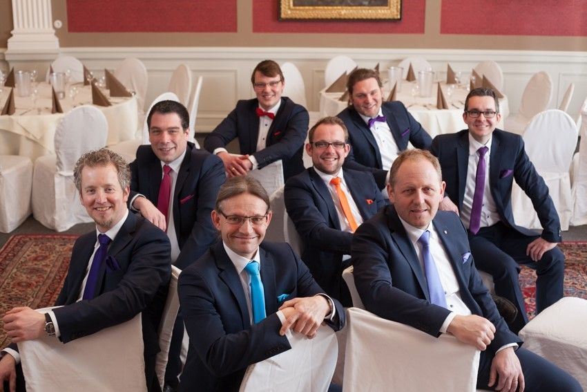 Bild von 8 S&auml;ngern